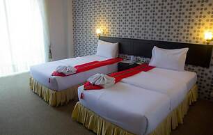 Golden Dragon Resort