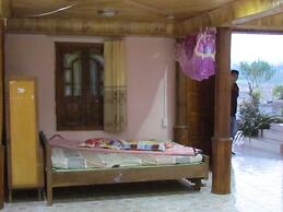 Yen Nhu Guesthouse - Hostel