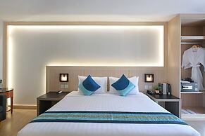 O2 Grand Suvarnabhumi Airport - Free Scheduled Shuttle from Hotel to S