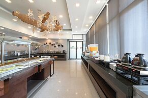 O2 Grand Suvarnabhumi Airport - Free Scheduled Shuttle from Hotel to S