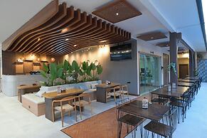 O2 Grand Suvarnabhumi Airport - Free Scheduled Shuttle from Hotel to S
