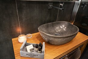 Hermes Rooms for tourists