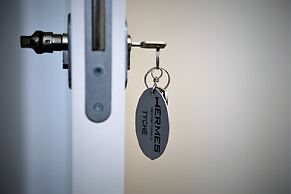 Hermes Rooms for tourists