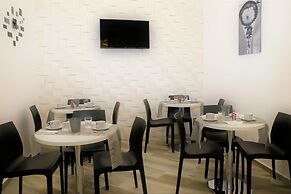 Hermes Rooms for tourists