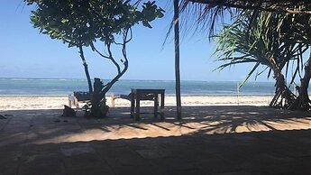 Panga Chumvi Beach Resort