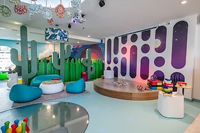 H10 Atlantic Sunset Horizons Collection