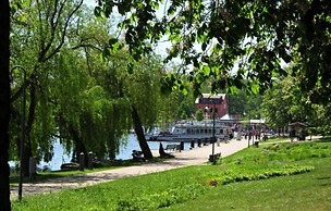 Hotel & Restaurant Müritzterrasse