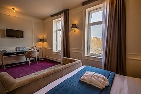 King Gorgasali Hotel