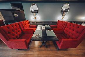 King Gorgasali Hotel