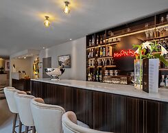 Hotel Moon & Sun Porto