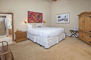 2239a Chamonix 3 Bedroom Home by Redawning