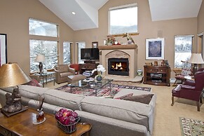 2239a Chamonix 3 Bedroom Home by Redawning