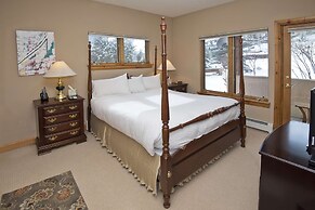 2239a Chamonix 3 Bedroom Home by Redawning