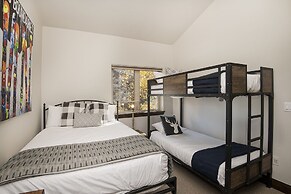 Timberfalls 1905 3 Bedroom Condo by RedAwning