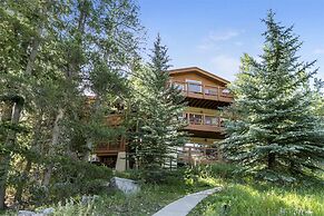 Timberfalls 1905 3 Bedroom Condo by RedAwning