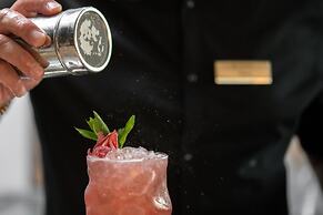 Ikones Seafront Luxury Suites - Adults Only