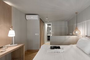 Ikones Seafront Luxury Suites - Adults Only