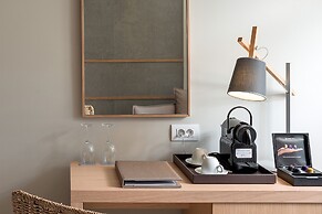 Ikones Seafront Luxury Suites - Adults Only