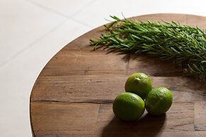 Ikones Seafront Luxury Suites - Adults Only