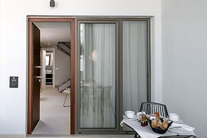 Ikones Seafront Luxury Suites - Adults Only