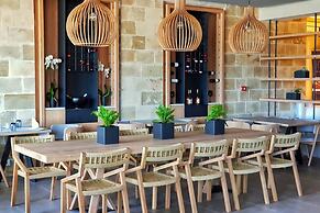 Ikones Seafront Luxury Suites - Adults Only