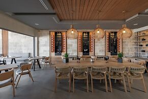 Ikones Seafront Luxury Suites - Adults Only