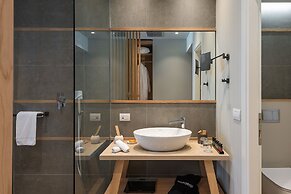 Ikones Seafront Luxury Suites - Adults Only