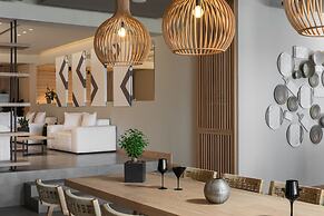 Ikones Seafront Luxury Suites - Adults Only