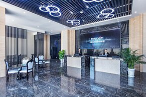 Howard Johnson New District Plaza Ziyang