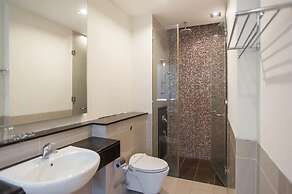 Swiss Garden Residence SS Suite