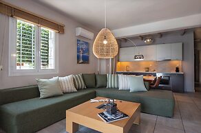 Tyros Boutique Houses