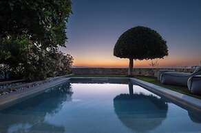 Tyros Boutique Houses