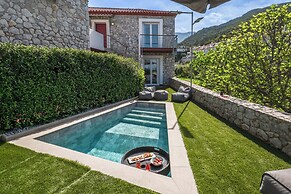 Tyros Boutique Houses