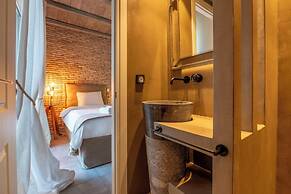 Tyros Boutique Houses