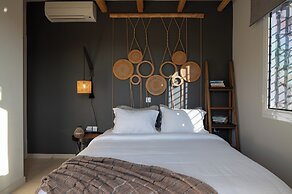 Tyros Boutique Houses