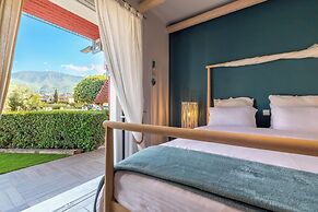 Tyros Boutique Houses