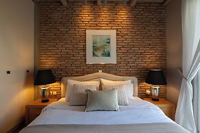 Tyros Boutique Houses