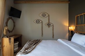 Tyros Boutique Houses