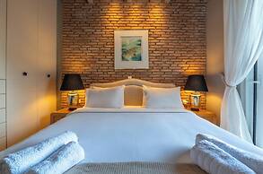 Tyros Boutique Houses