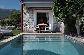 Tyros Boutique Houses