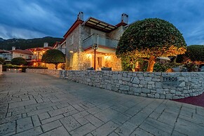 Tyros Boutique Houses