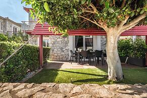 Tyros Boutique Houses