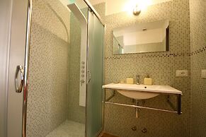 Passenger Vatican Relais