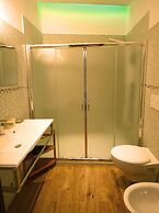 Passenger Vatican Relais