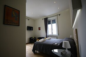 Passenger Vatican Relais