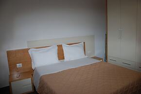 Sunrise Luxury Apartments