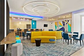 La Quinta Inn & Suites by Wyndham Richmond-Sugarland