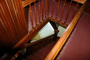 Angels Nest Bed and Breakfast