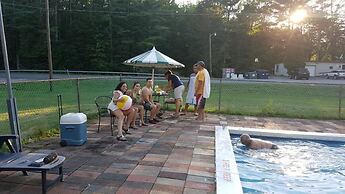 Catskill Motor Court Motel