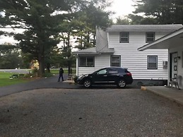 Catskill Motor Court Motel